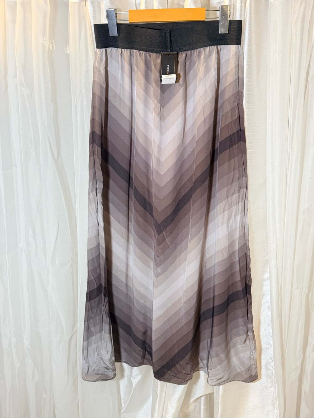 BCBGMaxAzria Chevron Ombre Maxi Skirt in Gray and Black